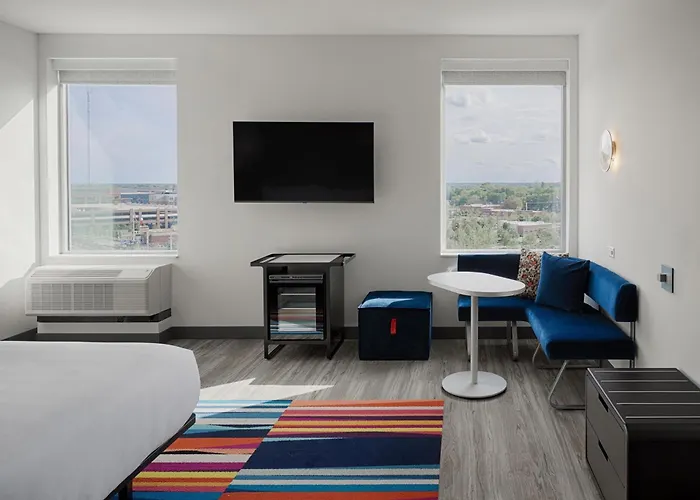 Aloft By Marriott District 3*