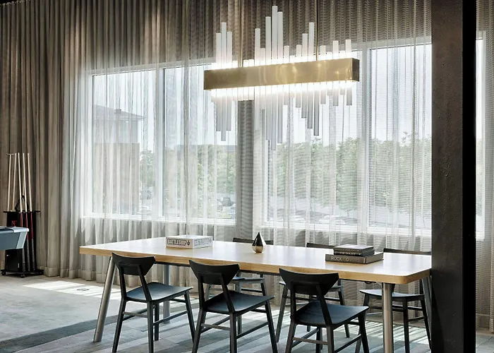 Hotel Aloft By Marriott District 3*