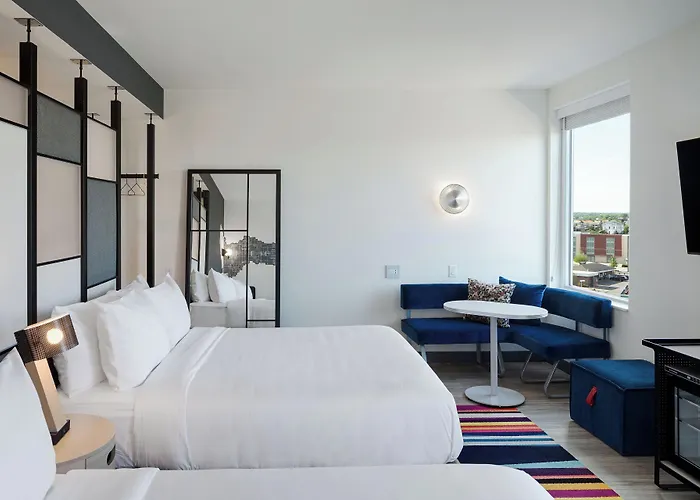 Aloft By Marriott District 3*