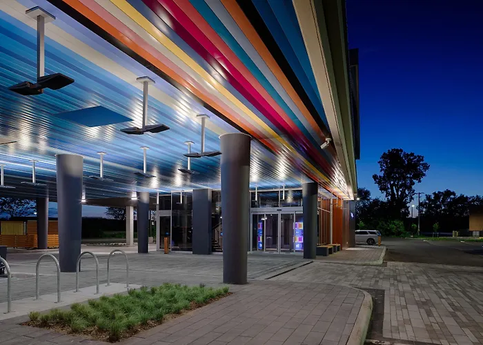 Hotel Aloft By Marriott District 3*