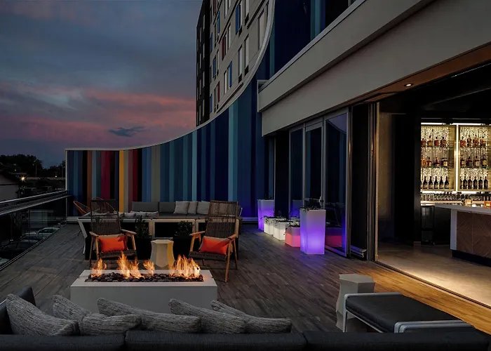 Aloft By Marriott District Hotel 3*